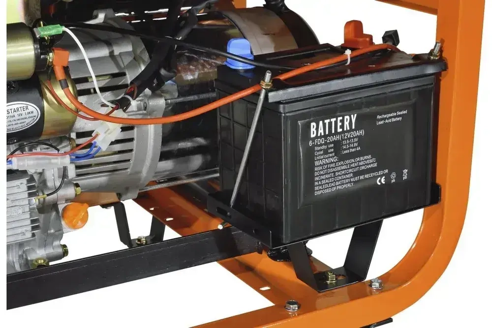 Генератор дизельный CARVER PPG-7000DE (дизель LT-186FA, 6.8 кВА, бак 12.5 л, эл старт АКБ, колеса, медь) Карвер бензогенератор / резервное питание