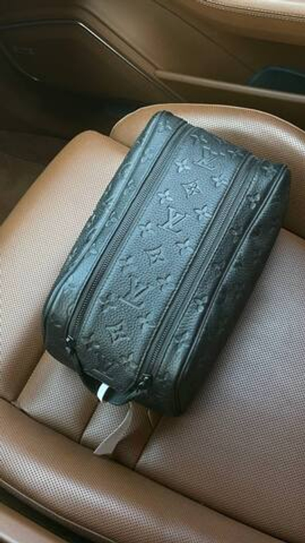Несессер Louis Vuitton