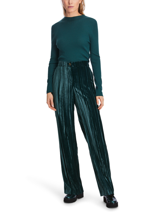 Брюки из полиэстера