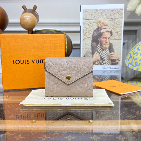 Louis Vuitton Zoe Wallet