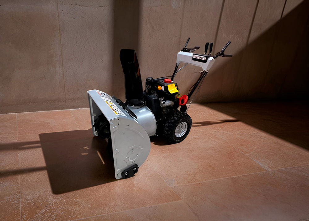 Снегоуборщик YANIS Grey Wolf GE24DHL