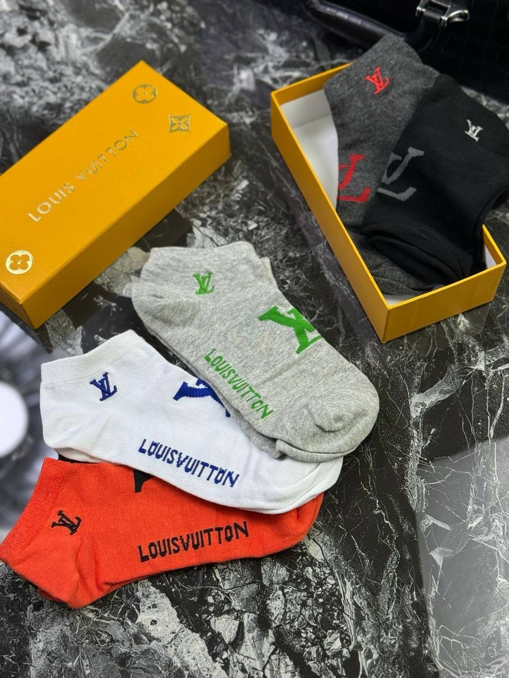 Носки Louis Vuitton