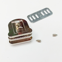 Замок-защелка на винтах 25*35 Серебро