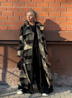 Пальто с поясом / oversize