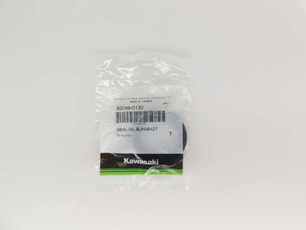 сальник колеса Kawasaki ER400 ER650 EX400 EX650 Versys 650 92049-0130