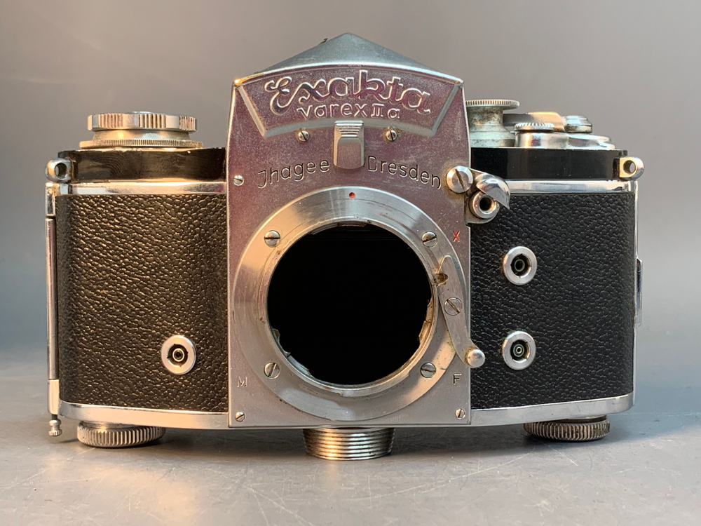 Exakta Varex IIa + Tessar 2.8/50mm пыль внутри объектива