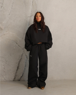 Брюки из плащевки