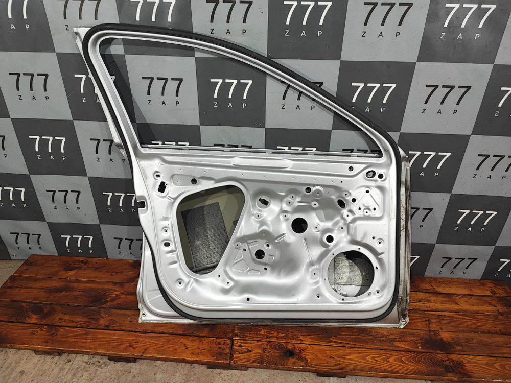 Дверь передняя левая Volkswagen Passat B8 14-22 Б/У Оригинал 3G0831311K