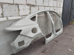 Боковина правая Geely Tugella 19-нв Новая Оригинал 5038074100C15