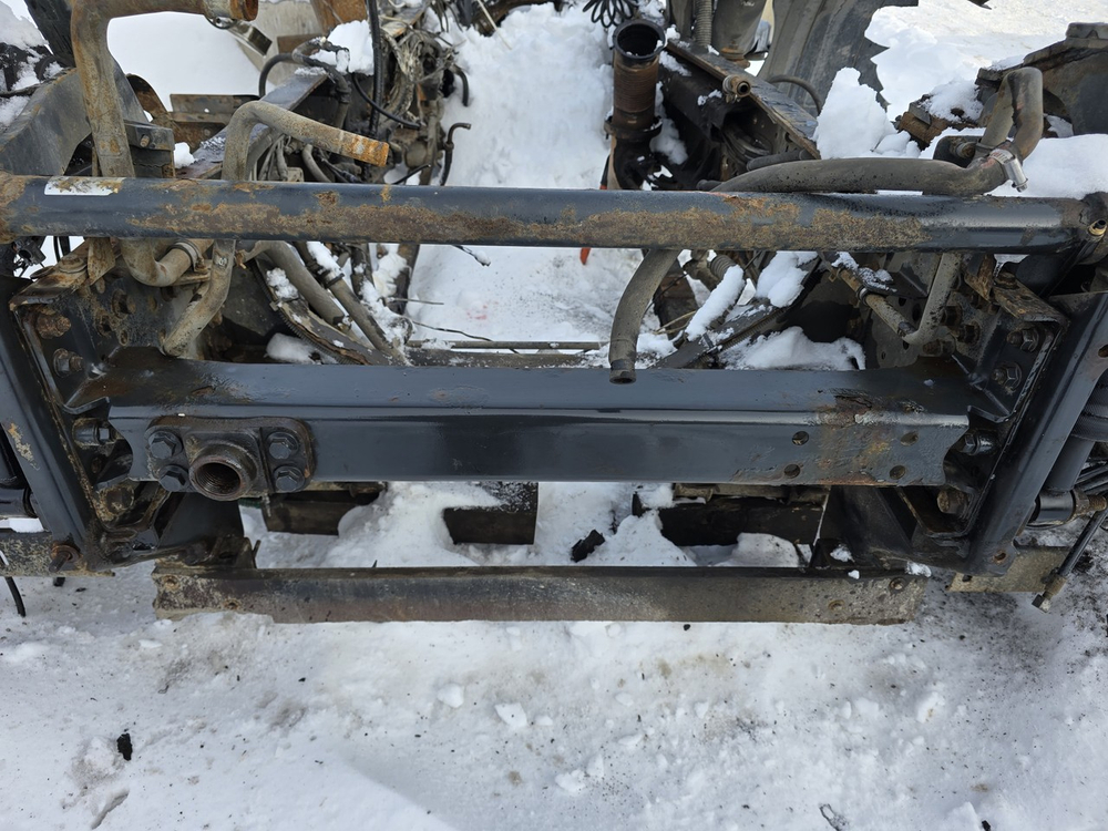 Траверса рамы передняя