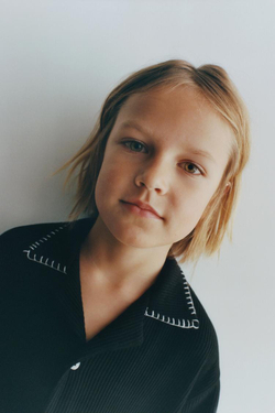 ZARA ЛЬНЯНАЯ РУБАШКА С КОНТРАСТНОЙ СТРОЧКОЙ, ЧЕРНЫЙ