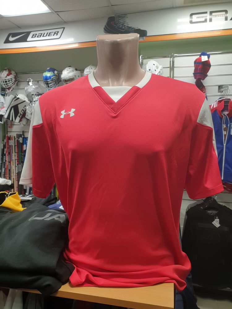 Футболка UNDER ARMOUR для тренировок