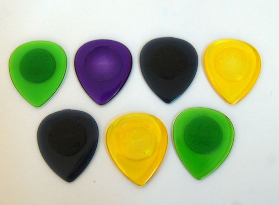 Коробка медиаторов 100шт, стандартная капля,  Alice AP-100JM