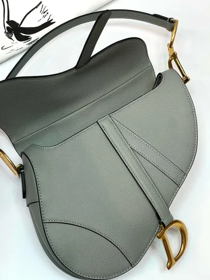 Сумка Dior Saddle светло-серый
