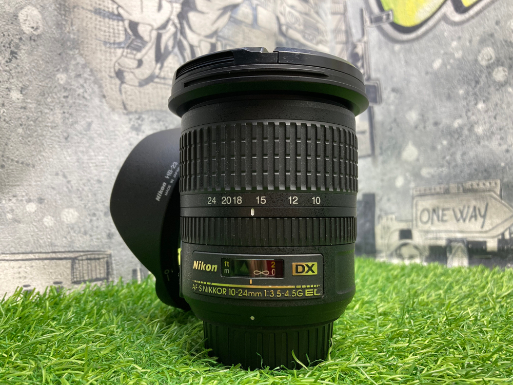 Nikon 10-24mm 3.5-4.5G ED AF-S DX Nikkor