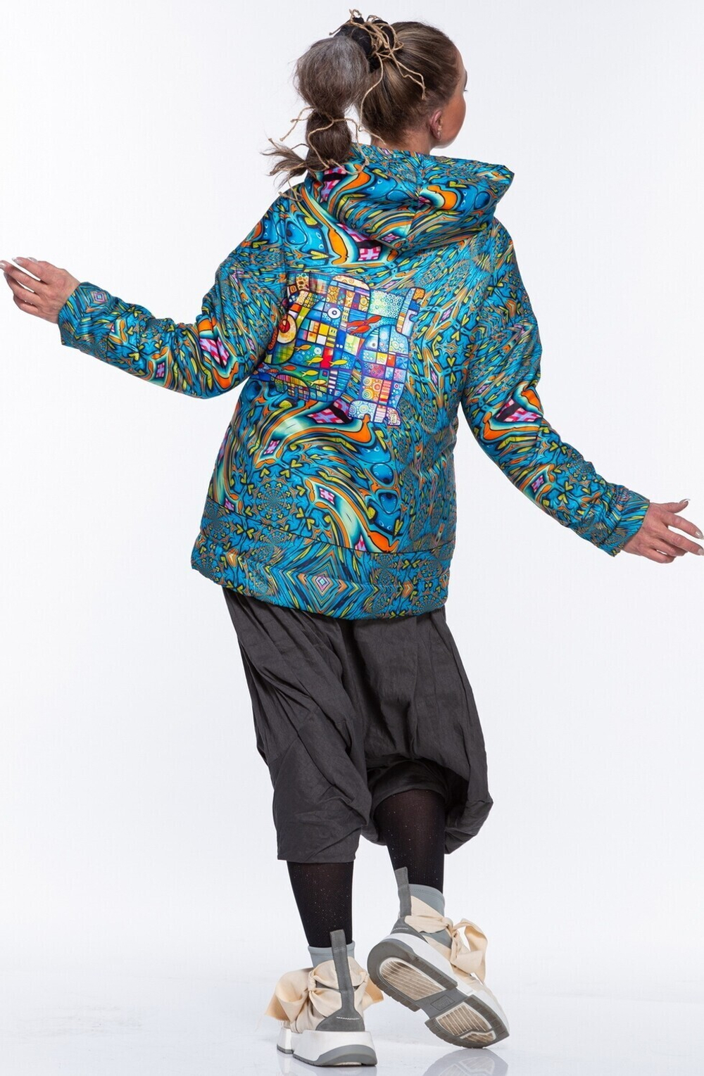 Двусторонняя куртка «Витражи», по мотивам живописи Тани МакКабе