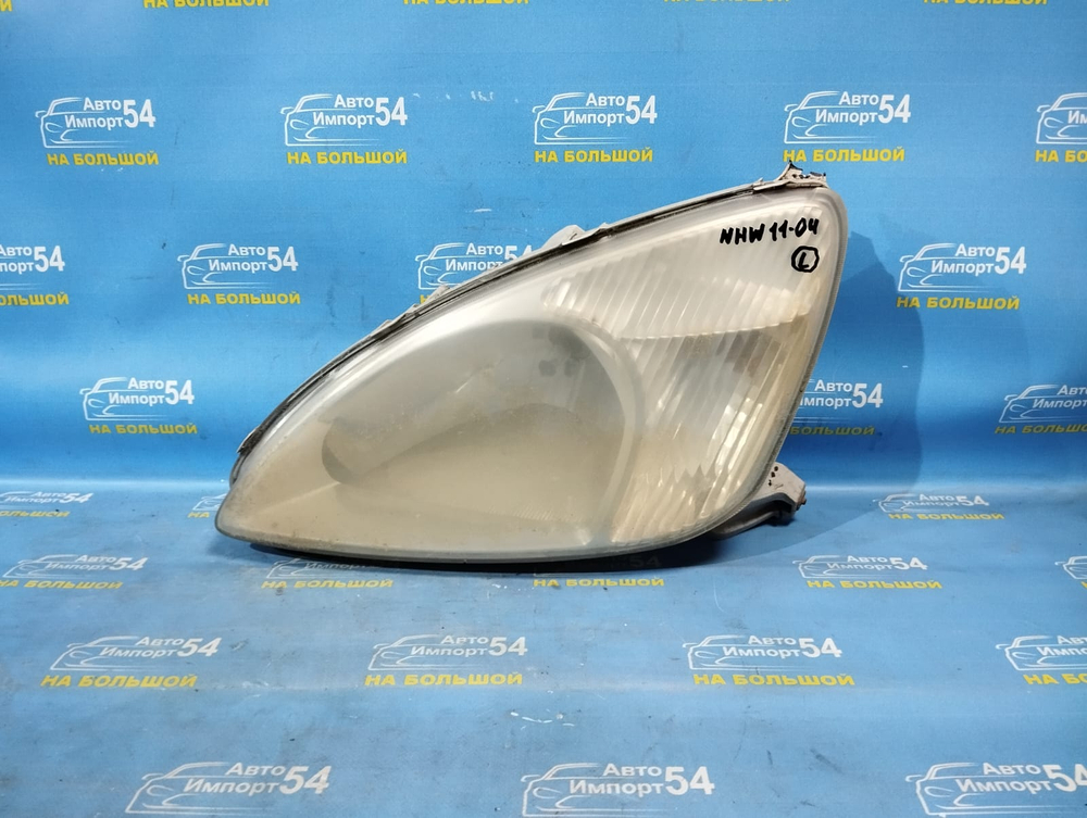 Фара передняя левая TOYOTA PRIUS 2002