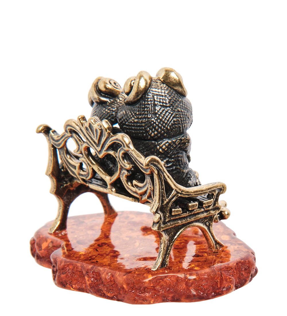 Народные промыслы AM-1093 Фигурка «Лягушки влюбленные» (латунь, янтарь)