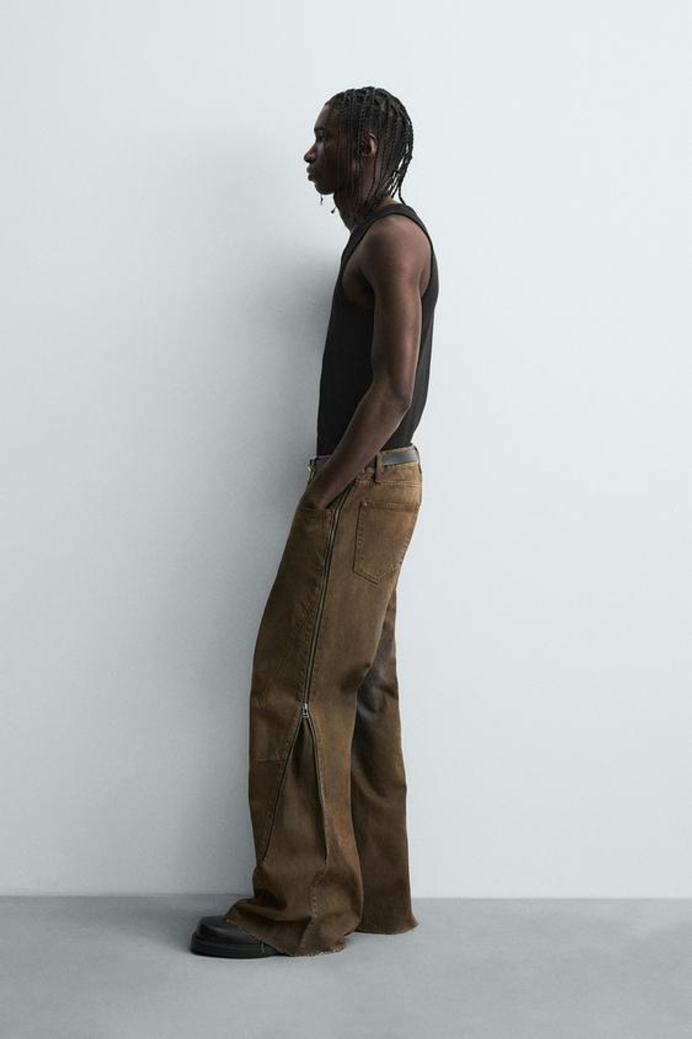 ZARA ДЖИНСЫ FLARE FIT С МОЛНИЯМИ, КОРИЧНЕВЫЙ