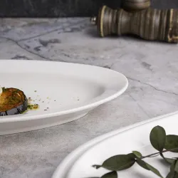 Блюдо овальное 35*13,5 см белое фарфор P.L. Proff Cuisine [3]