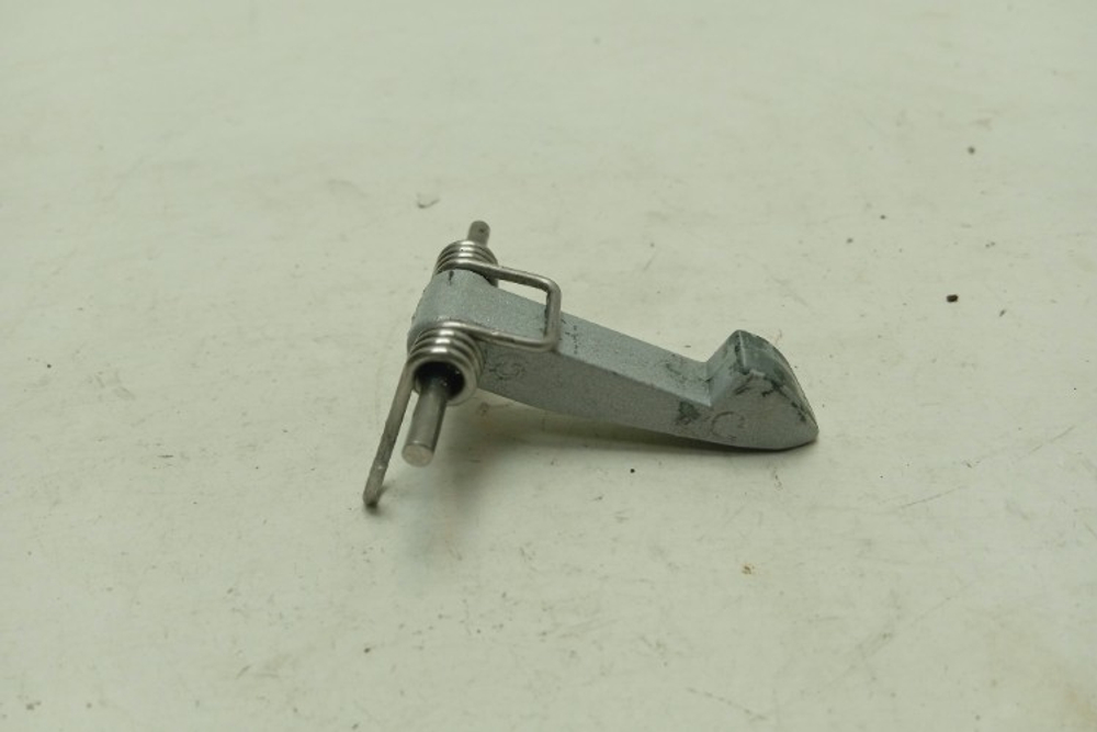 F10A8HDC кт159 Крючок люка для стиральной машины LG F10A8HDC б/у