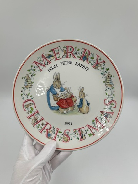 Тарелка Merry Christmas from Peter Rabbit Wedgwood 1991 год