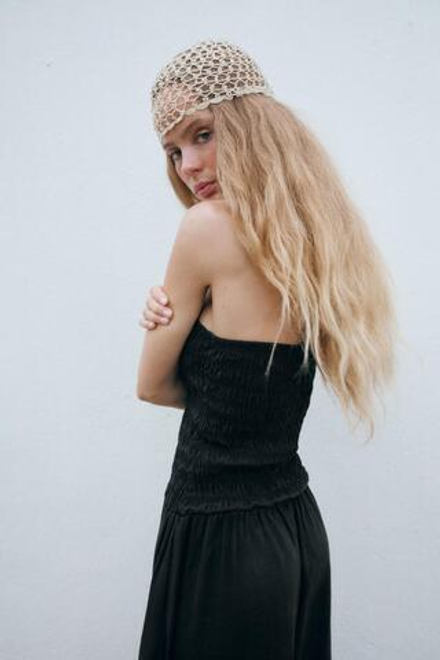 ZARA ВЯЗАНАЯ ШАПОЧКА С БУСИНАМИ, ЭКРЮ