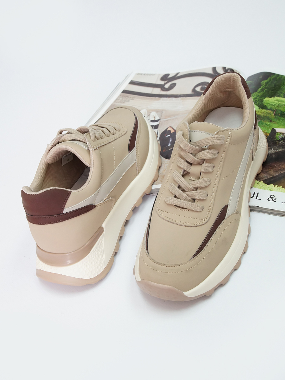 Кроссовки женские демисезонные