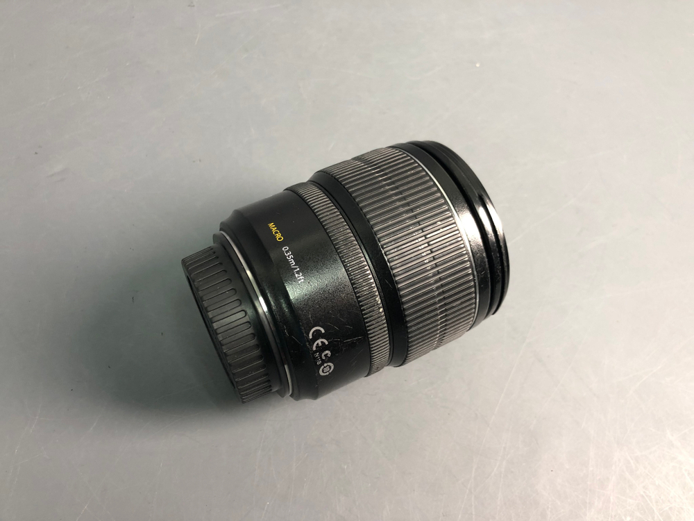 Canon 15-85mm IS USM (царапины на линзах)