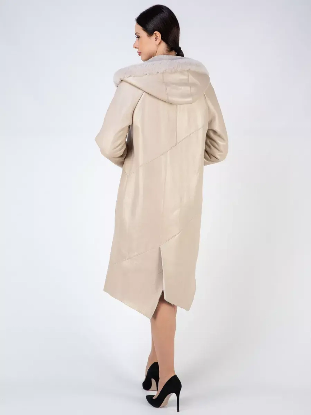 Дубленка зима натуральная удлиненная с капюшоном