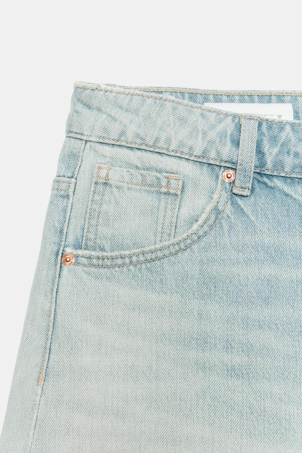 ZARA ДЖИНСОВЫЕ ШОРТЫ TRF BAGGY СО СРЕДНЕЙ ПОСАДКОЙ, ГОЛУБОЙ