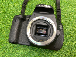 Canon EOS 600D 8.000 кадров