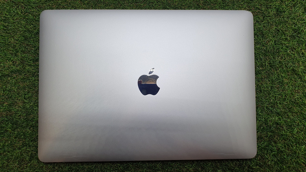 MacBook Pro 13",2018 A1989 Thunderbolt 3 i5/8Gb/Retina