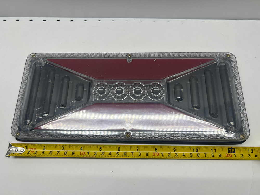 12V - 140-2C 6D / Задние фонари на грузовик, прицеп, ГАЗель, ГАЗ, МАЗ, автобус, 12 Вольт, длина 33 см, 140-2C 6D - TG (2 шт. / комплект)