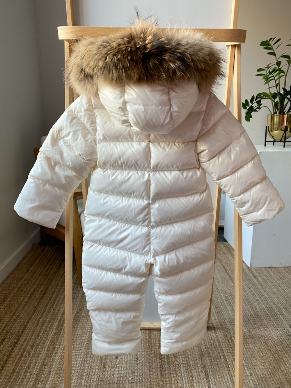 Новый пуховой комбинезон Moncler, 92