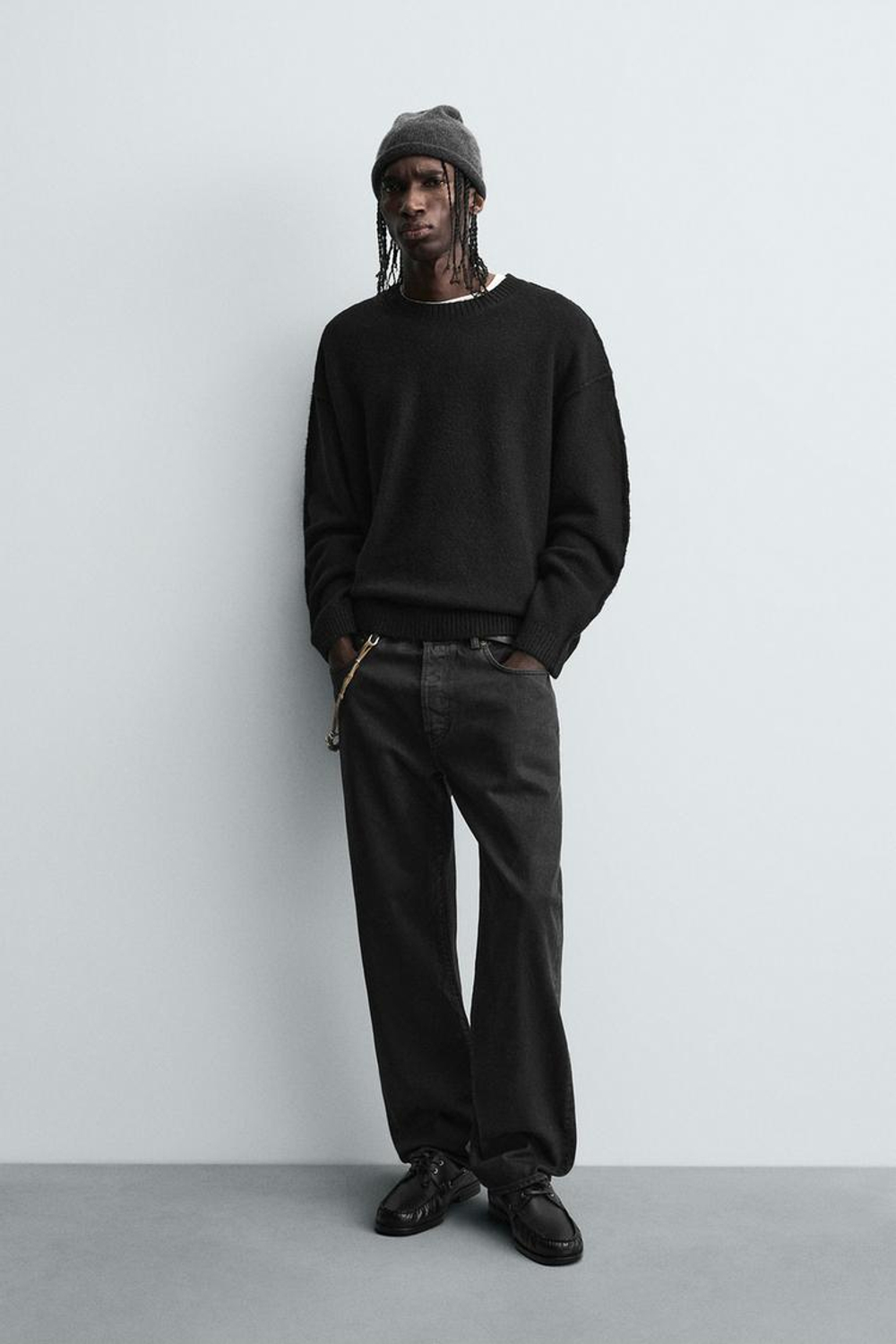 ZARA СВИТЕР С РЕЛЬЕФНЫМИ ШВАМИ, ЧЕРНЫЙ