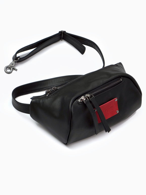 Кожаная сумка на пояс