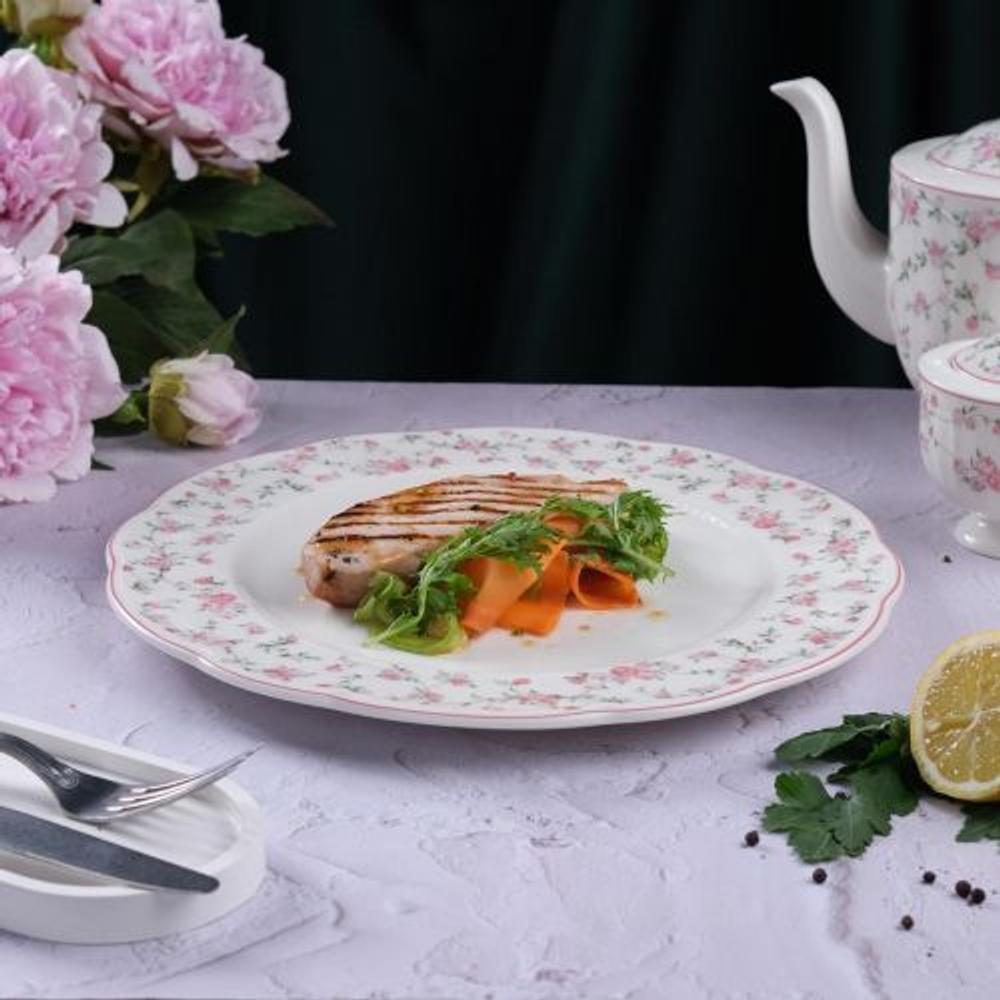 Тарелка классическая d=23 cм,фарфор "NOBLE" серия "Retro Ritz-La Vie En Rose"