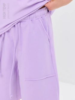 Костюм оверсайз с футболкой и шортами