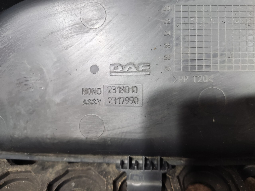 Накладка торпедо 2023г