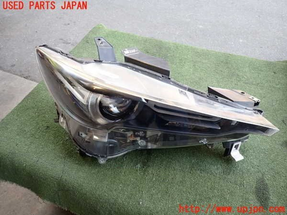 фара правая Mazda CX5 KFEP 2019