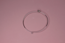 Браслет с двумя шариками и креплением для подвески Южная Корея