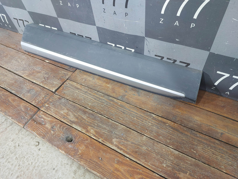 Накладка двери передней левой Geely Tugella 19-нв Б/У Оригинал 5075058500