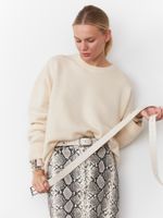 БАЗОВЫЙ РЕМЕНЬ С ОВАЛЬНОЙ ПРЯЖКОЙ MILK