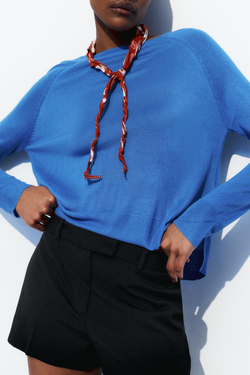 ZARA БАЗОВЫЙ ДЖЕМПЕР ИЗ ТОНКОГО ТРИКОТАЖА, СИНИЙ