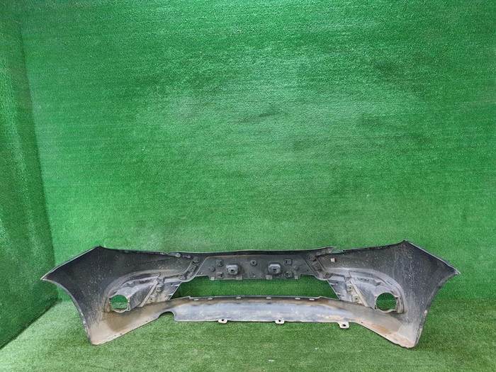 Бампер передний Lada Granta (2018-н.в.)