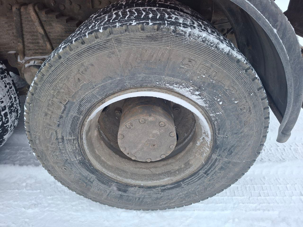 КамАЗ 65201 8x4 Самосвал 65201-6012-49 (Дизельный, 8,9 л, 390 л.с., МТ)