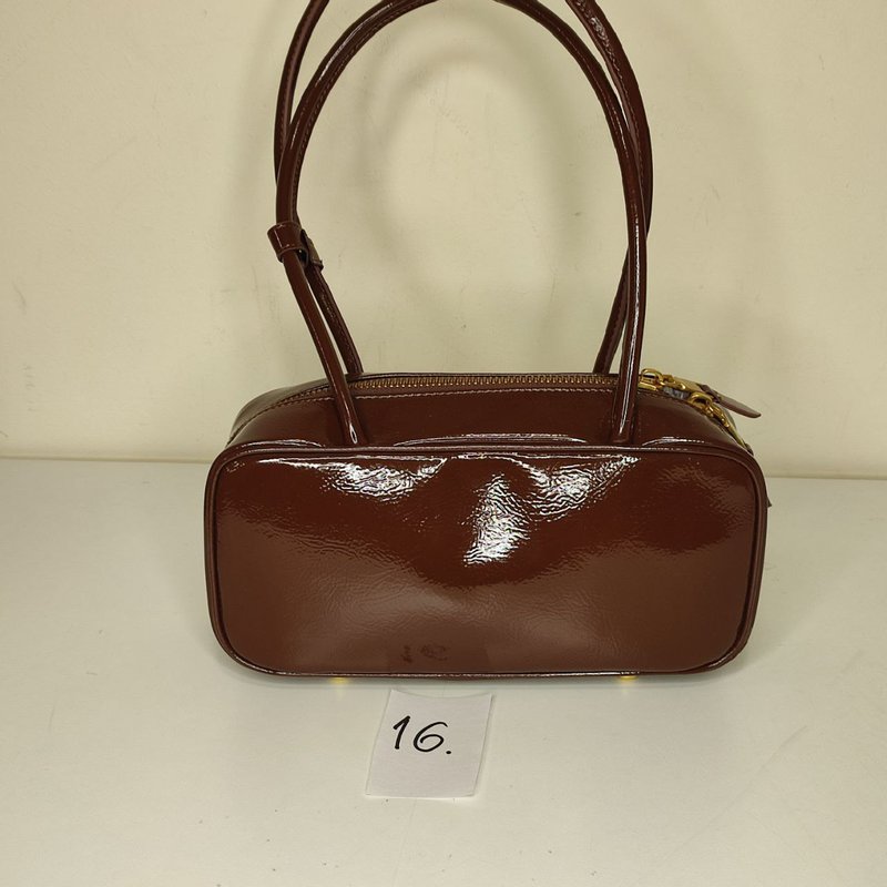 IVY коричневая - царапина №16