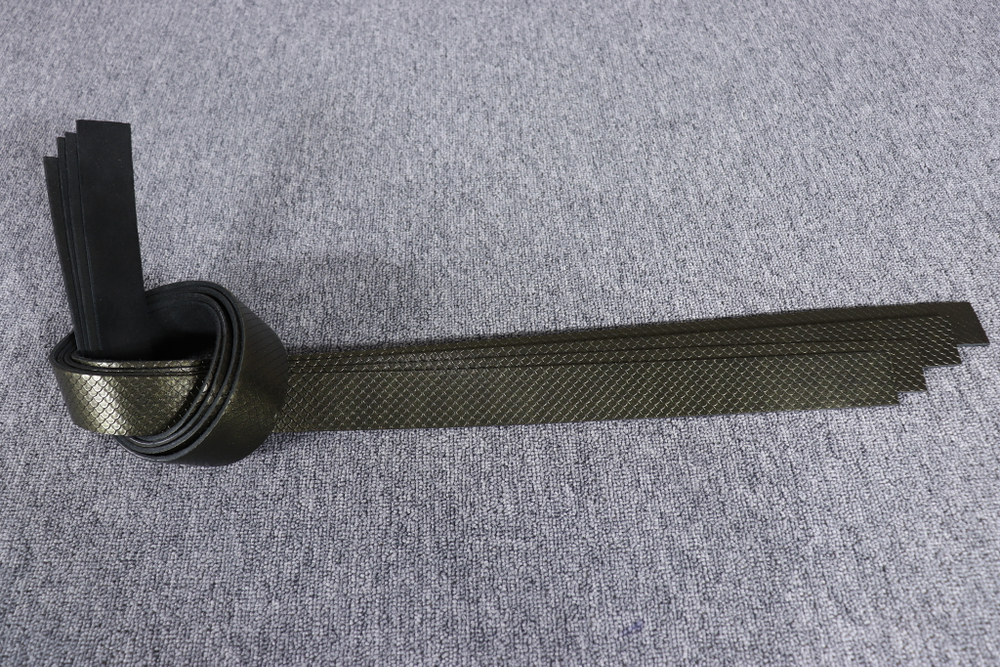 Ременная заготовка Изумрудно-золотая с лицевой отделкой + плита Черная мамба