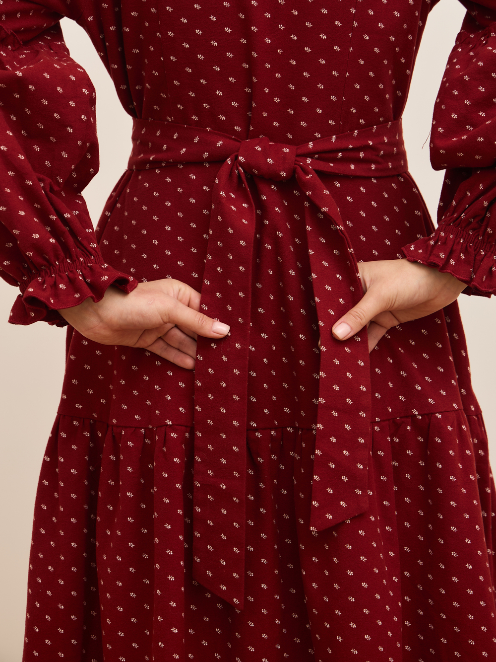 Платье на завязках